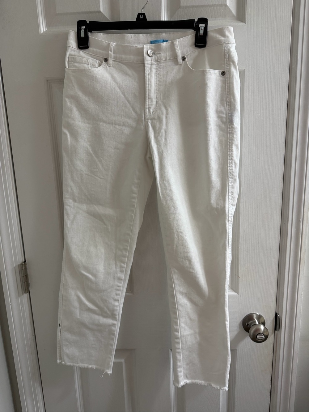 J.McLaughlin White Cropped Straight Leg Jeans Raw Frayed Hem Size 6
